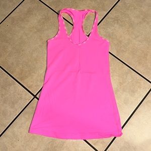 Women’s LULULEMON PINK RAZOR BACK TANK 2